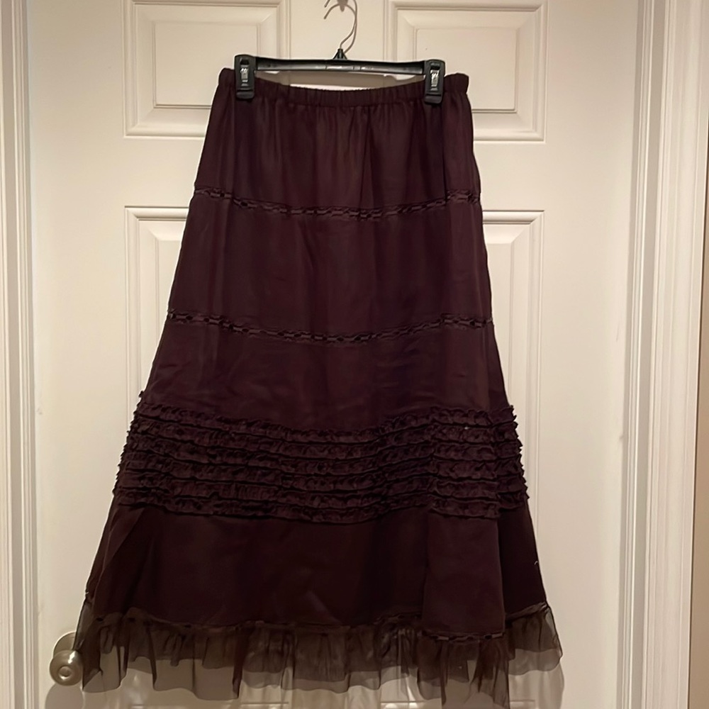 Two wishes size large, dark brown peasant skirt, fully lined, 100% Linen